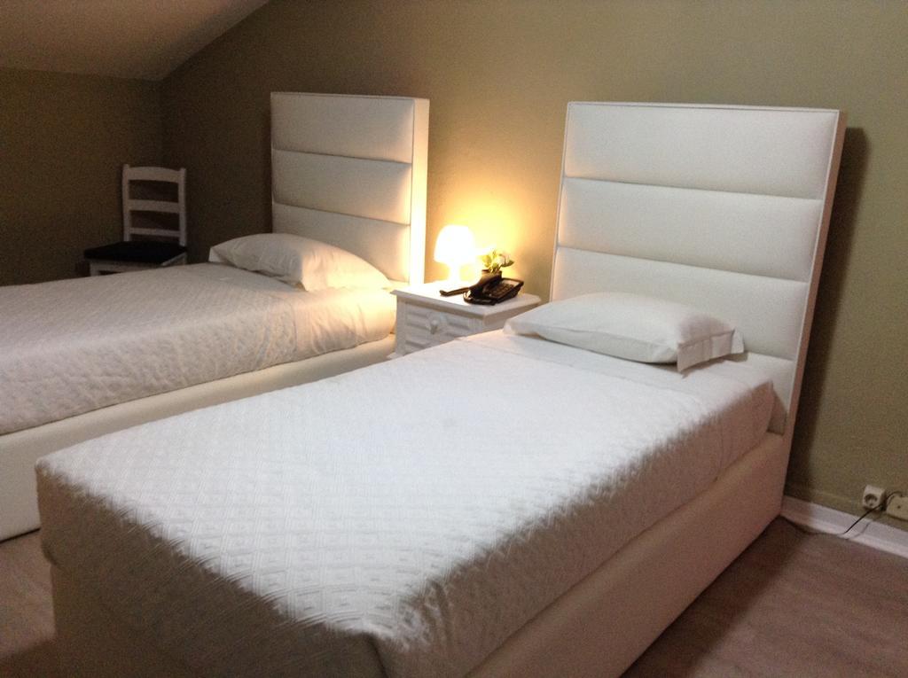 Royal Porto City Room photo